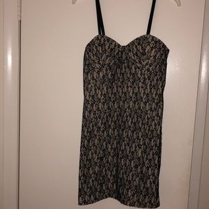 Forever 21 tan and black floral print dress